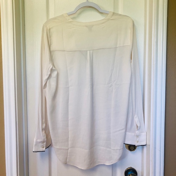 Ann Taylor - White long sleeve blouse - Picture 2 of 6